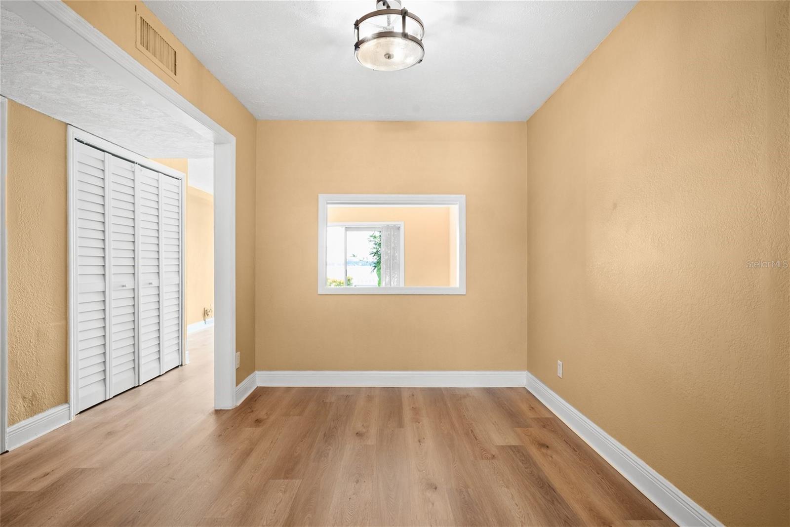 Image 11 of 21 For 13734 Orange Sunset Drive