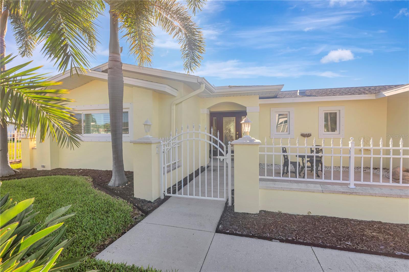 Details for 309 Buttonwood Lane, LARGO, FL 33770