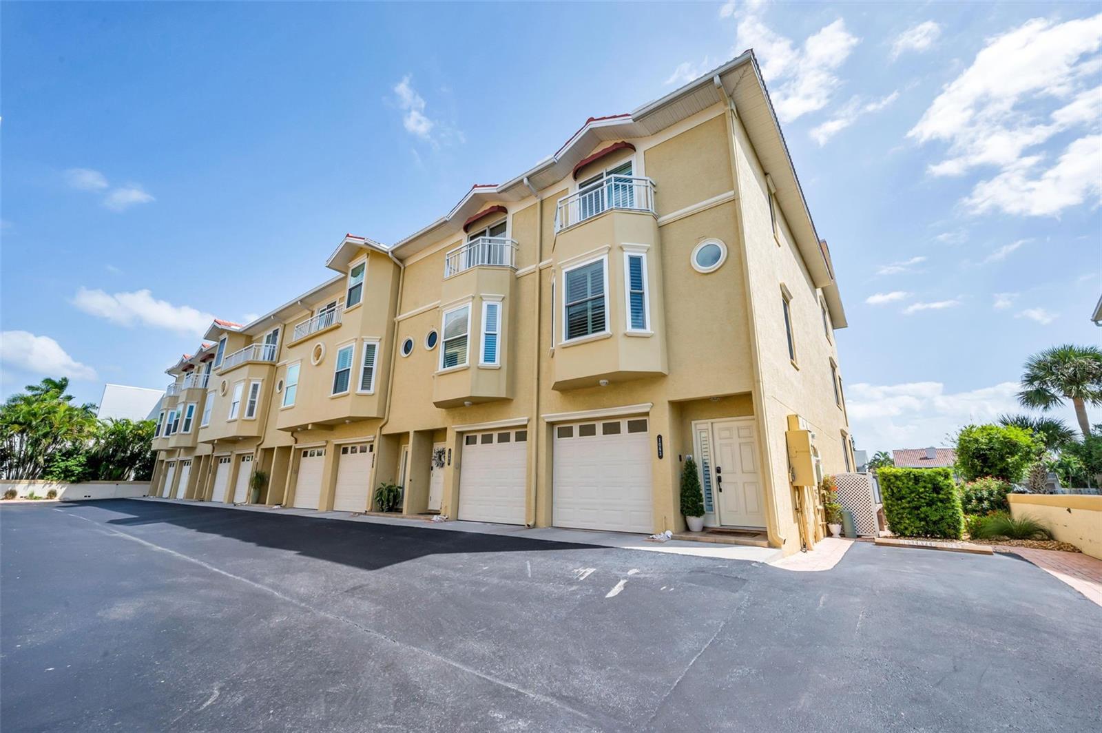 Image 2 of 100 For 1063 Pinellas Bayway S