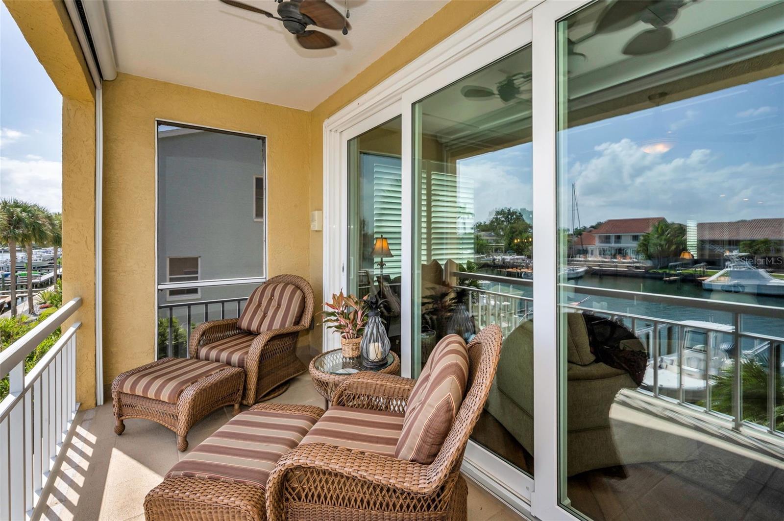 Image 25 of 100 For 1063 Pinellas Bayway S