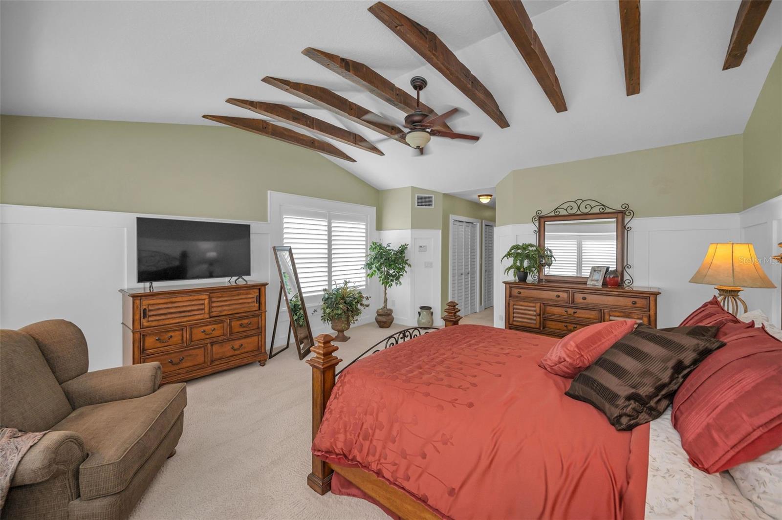 Image 52 of 100 For 1063 Pinellas Bayway S
