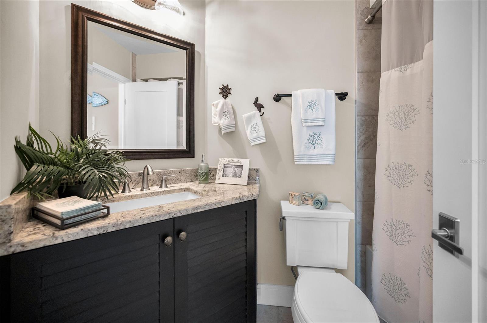 Image 62 of 100 For 1063 Pinellas Bayway S