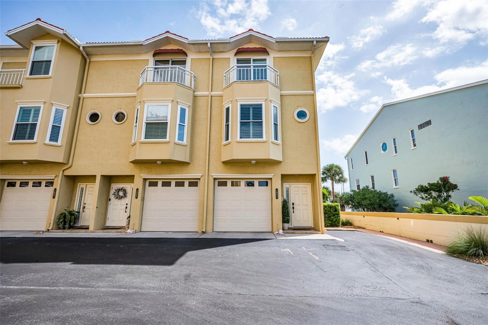 Image 8 of 100 For 1063 Pinellas Bayway S