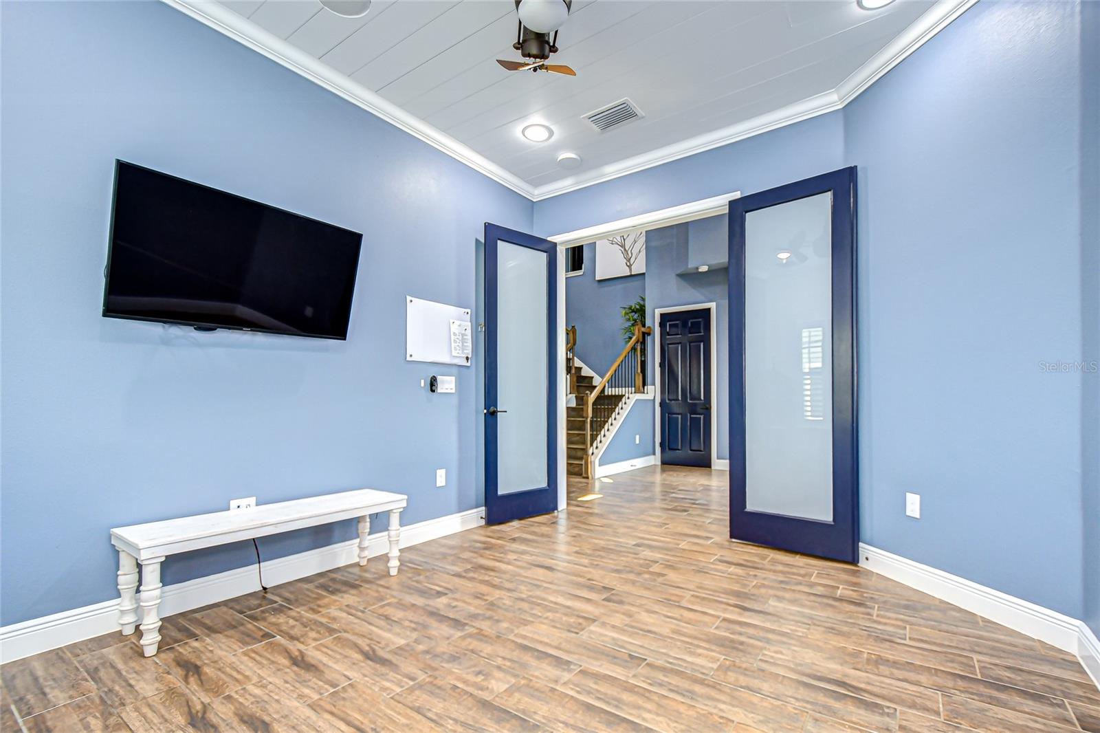Listing photo id 11 for 21867 Amelia Rose Way