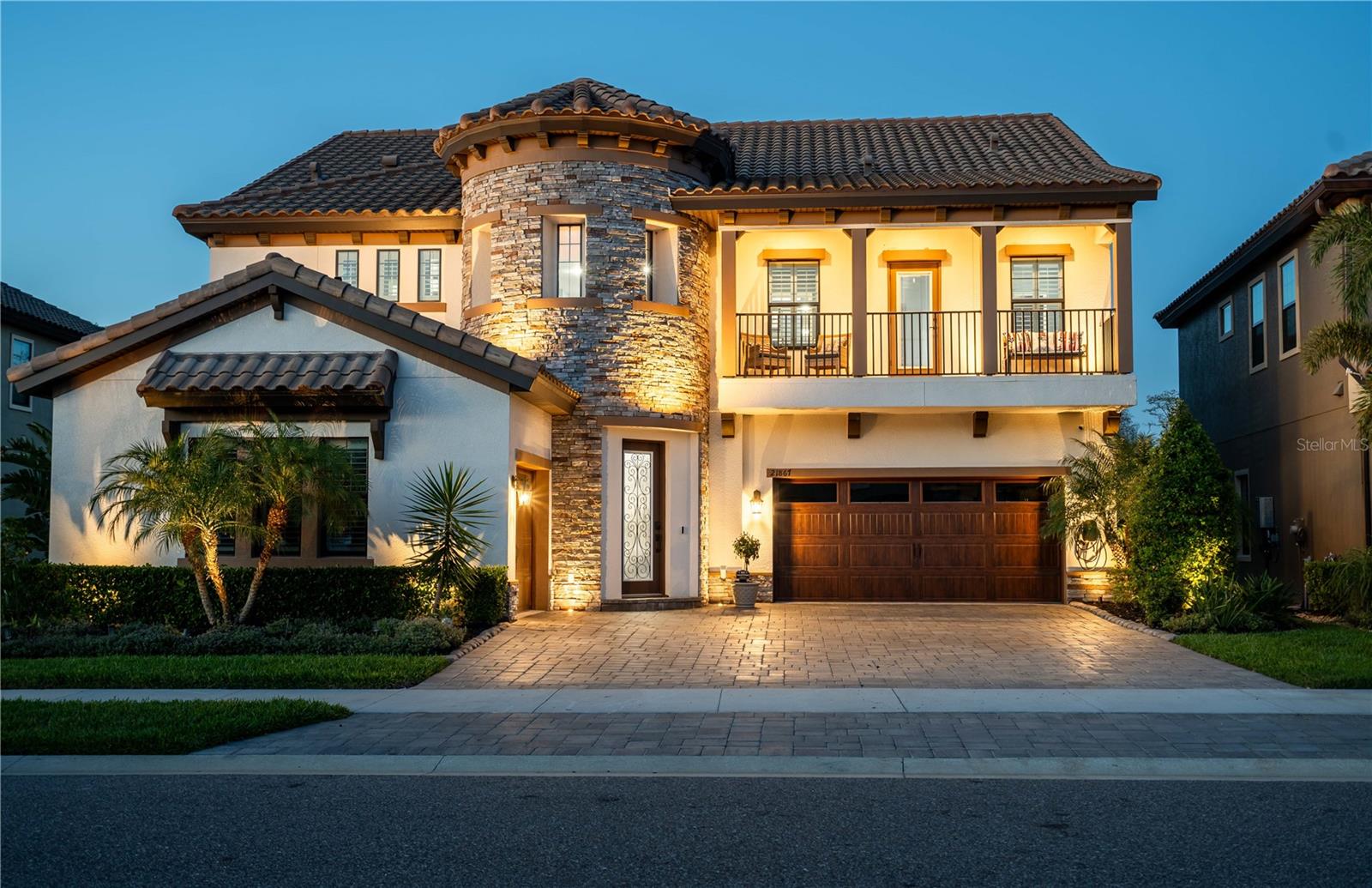 Listing photo id 0 for 21867 Amelia Rose Way