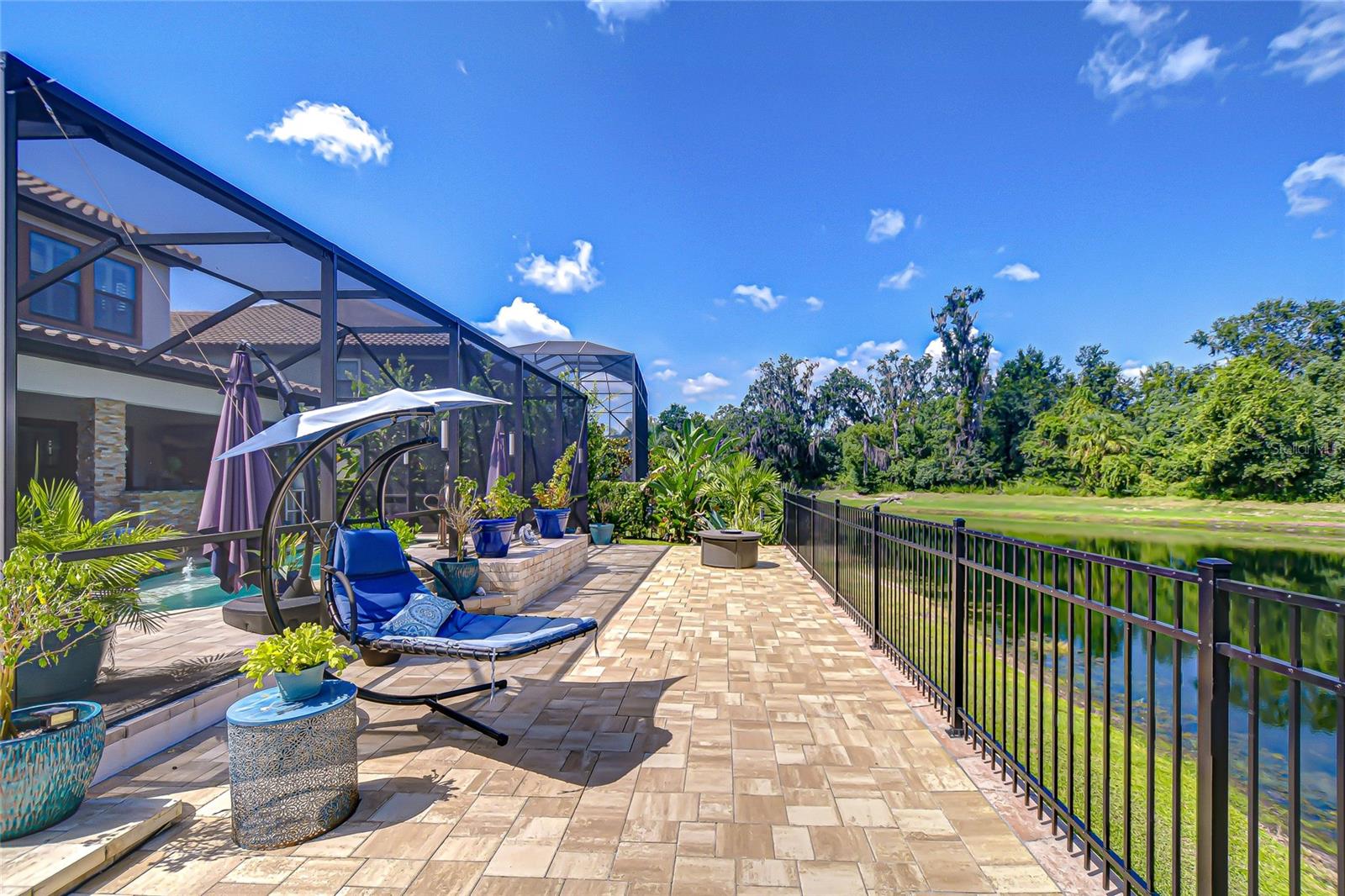 Listing photo id 60 for 21867 Amelia Rose Way
