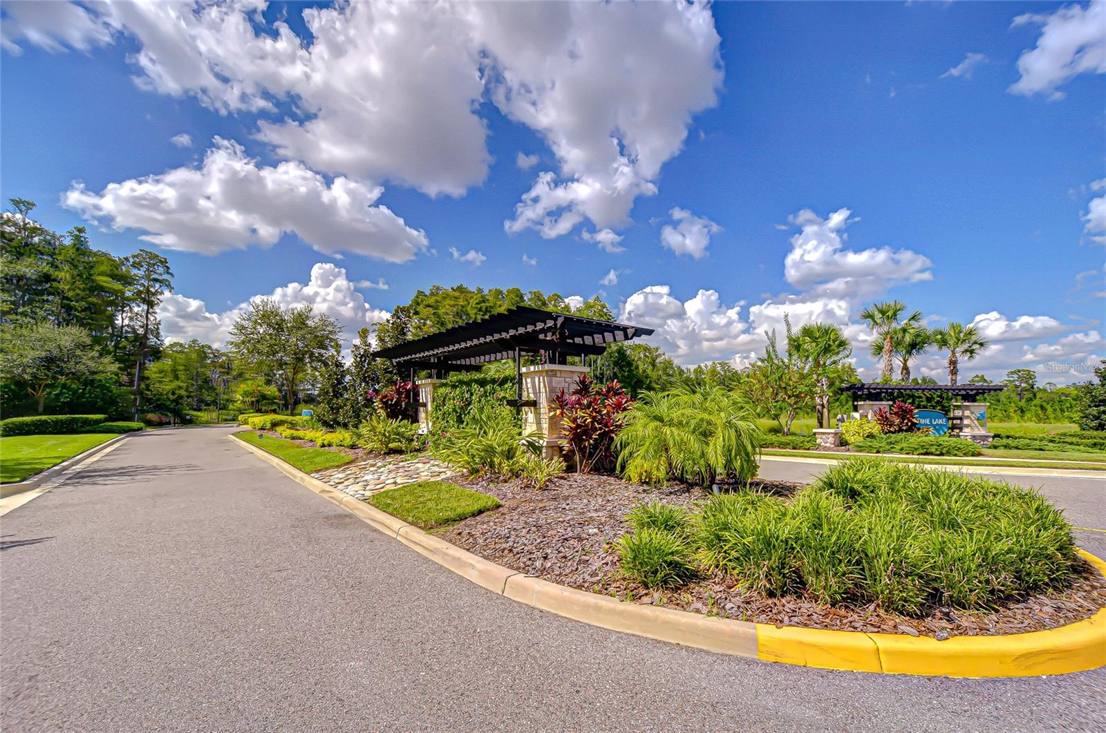 Listing photo id 66 for 21867 Amelia Rose Way