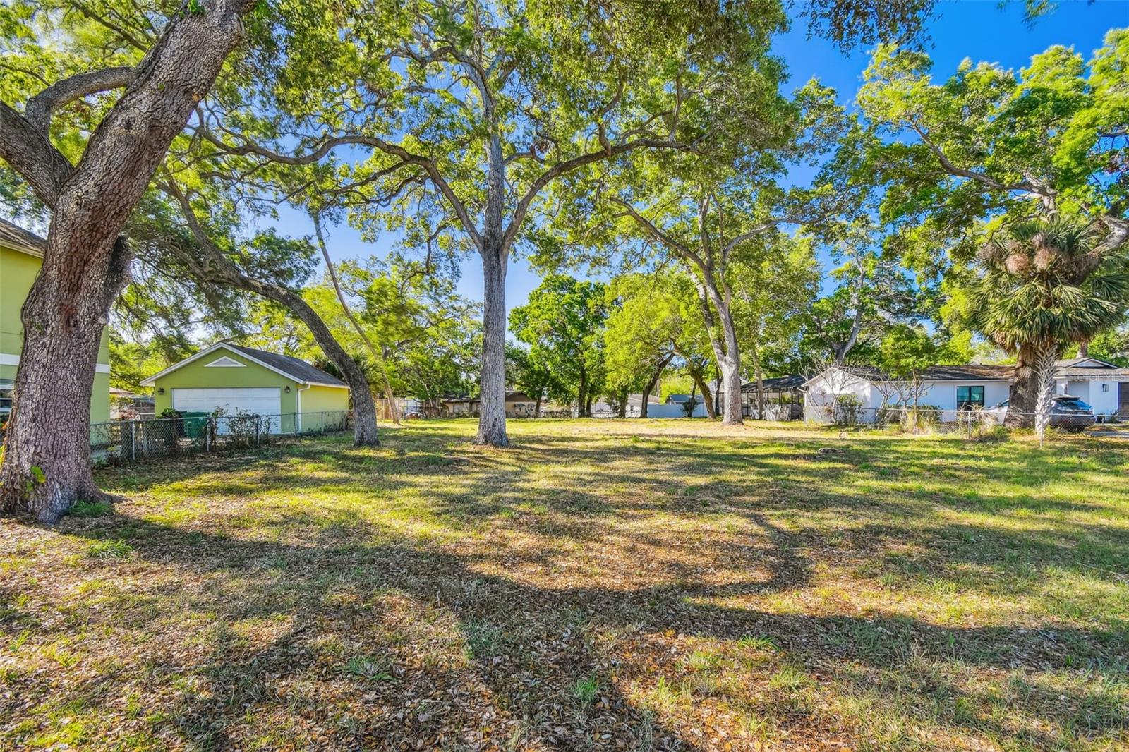 Image 6 of 8 For 2822 Paxton Avenue