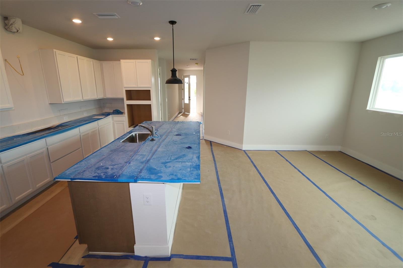 Image 5 of 10 For 320 Vistera Boulevard