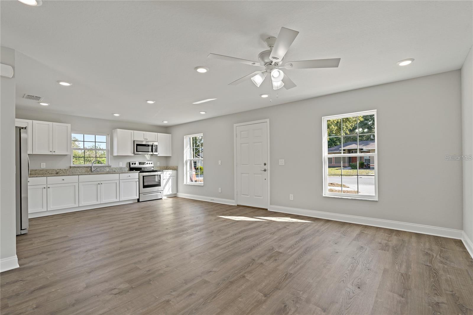 Image 15 of 29 For 800 Ware Avenue Ne