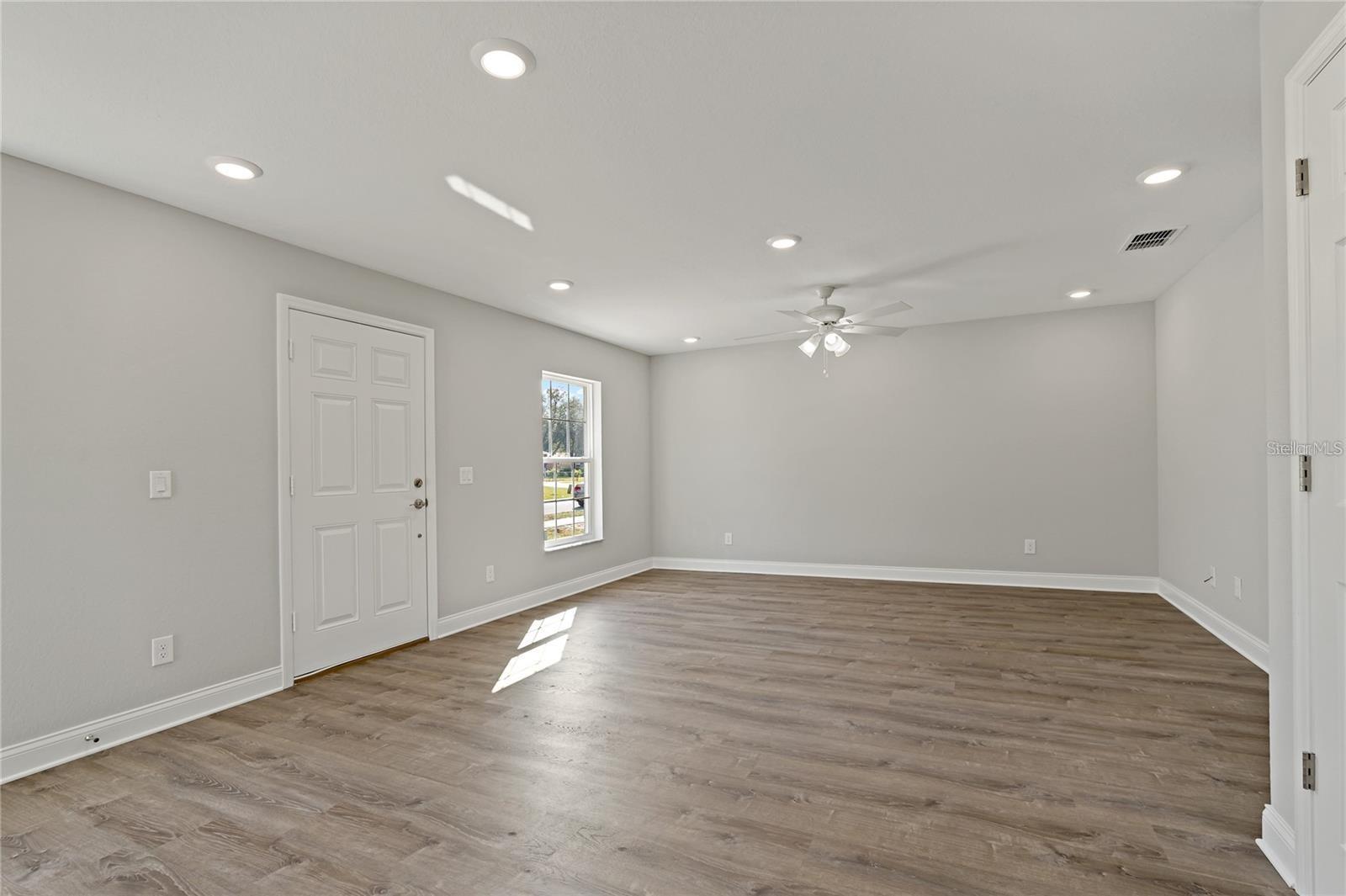 Image 19 of 29 For 800 Ware Avenue Ne