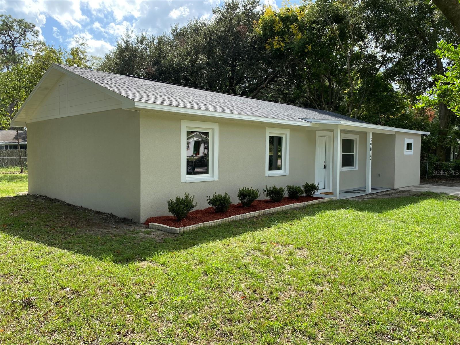 Image 41 of 43 For 39012 Blue Jay Avenue