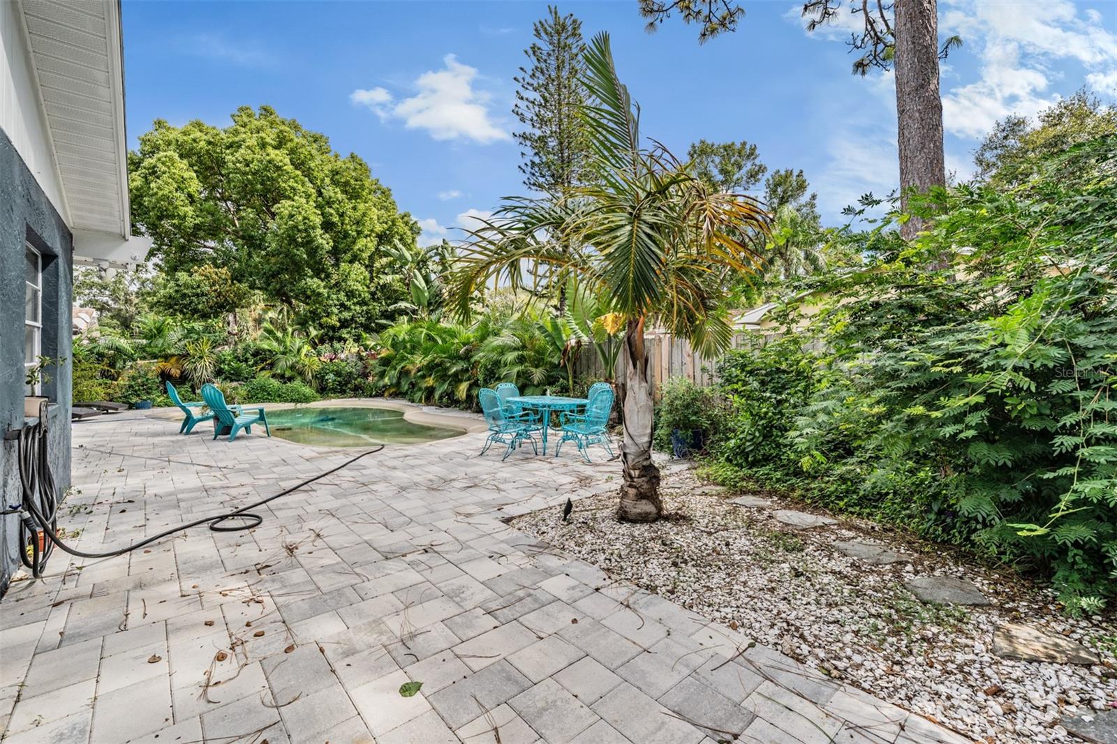 Image 32 of 39 For 2331 Robyn Court