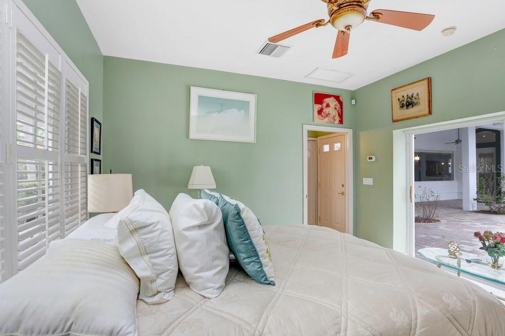 Image 41 of 77 For 12009 Brewster Drive