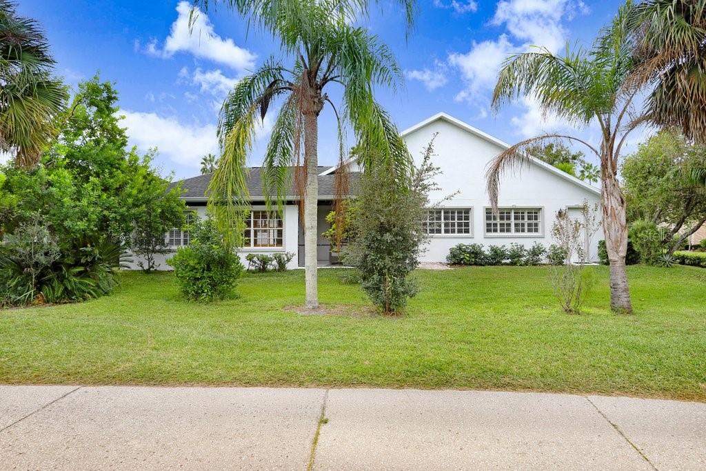 Image 44 of 77 For 12009 Brewster Drive