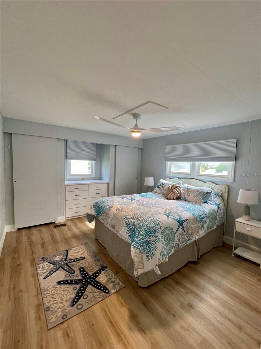Image 23 of 59 For 10399 67th Avenue 86