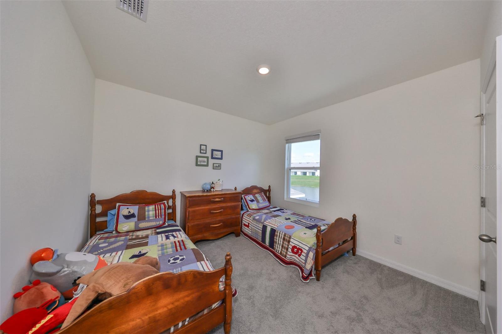 Image 28 of 51 For 3528 Maple Grove Way