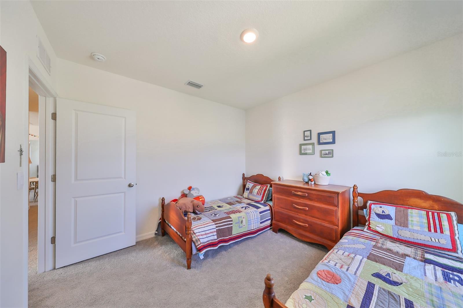 Image 29 of 51 For 3528 Maple Grove Way