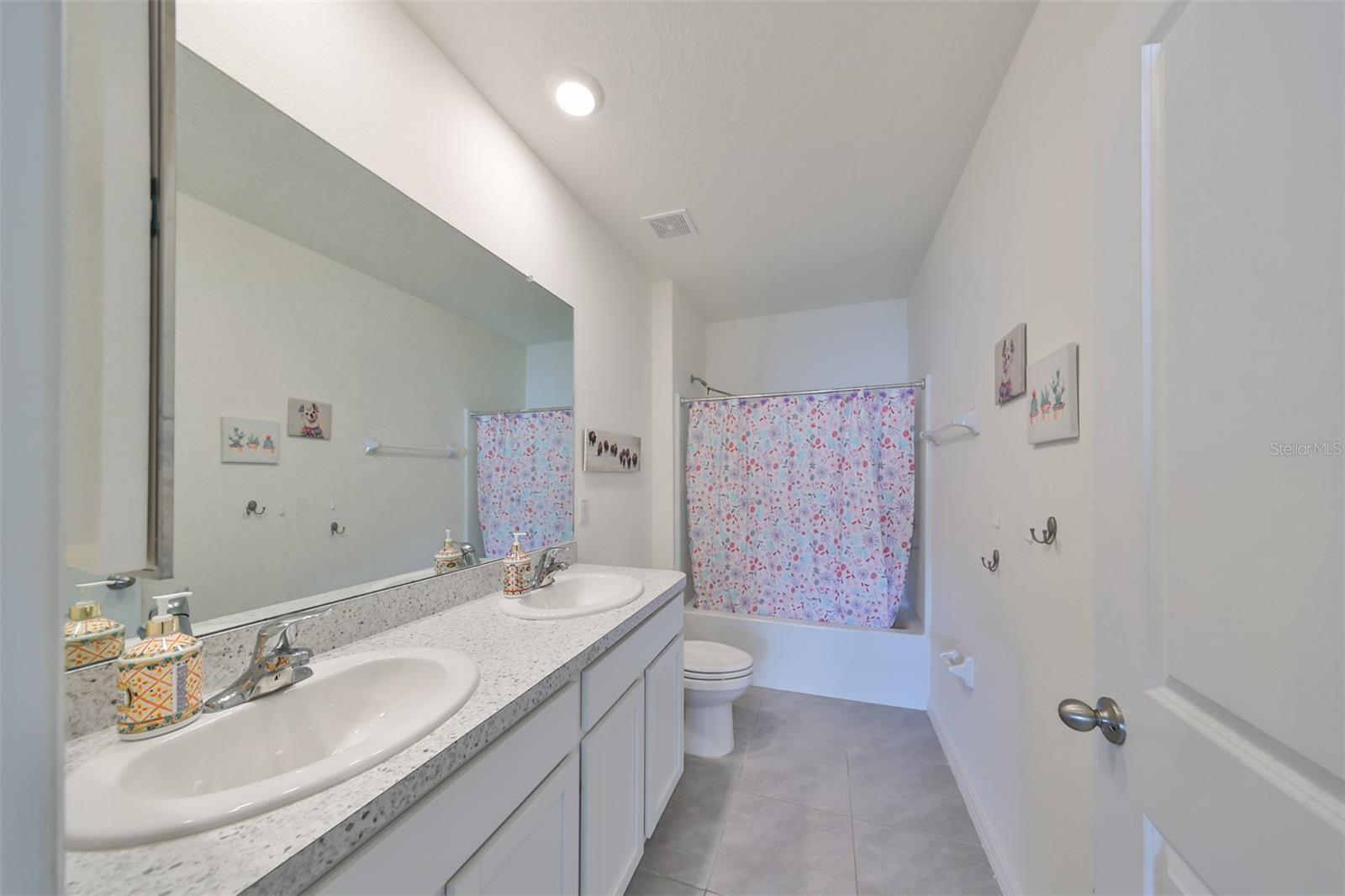 Image 30 of 51 For 3528 Maple Grove Way