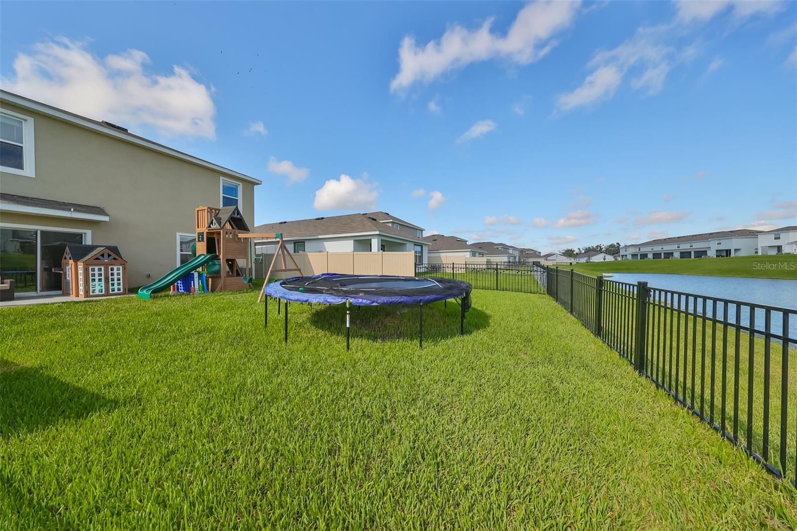 Image 44 of 51 For 3528 Maple Grove Way