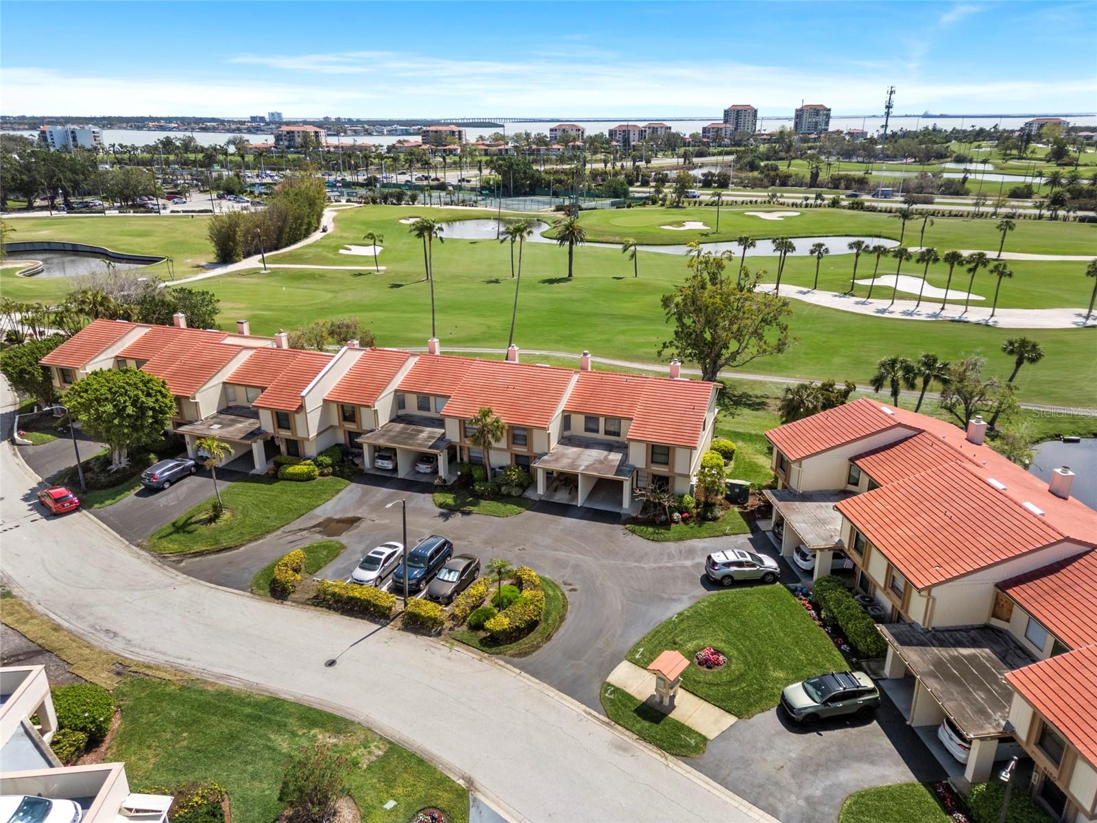 Image 5 of 52 For 6140 Sun Boulevard 7