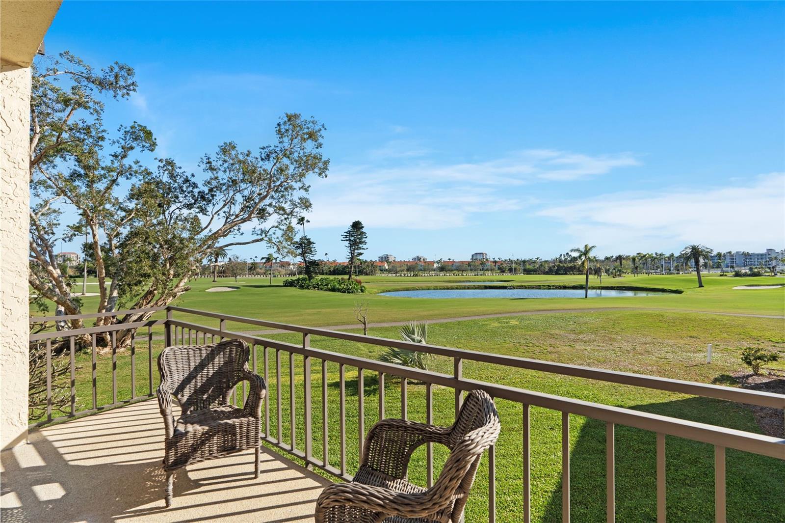 Image 9 of 52 For 6140 Sun Boulevard 7