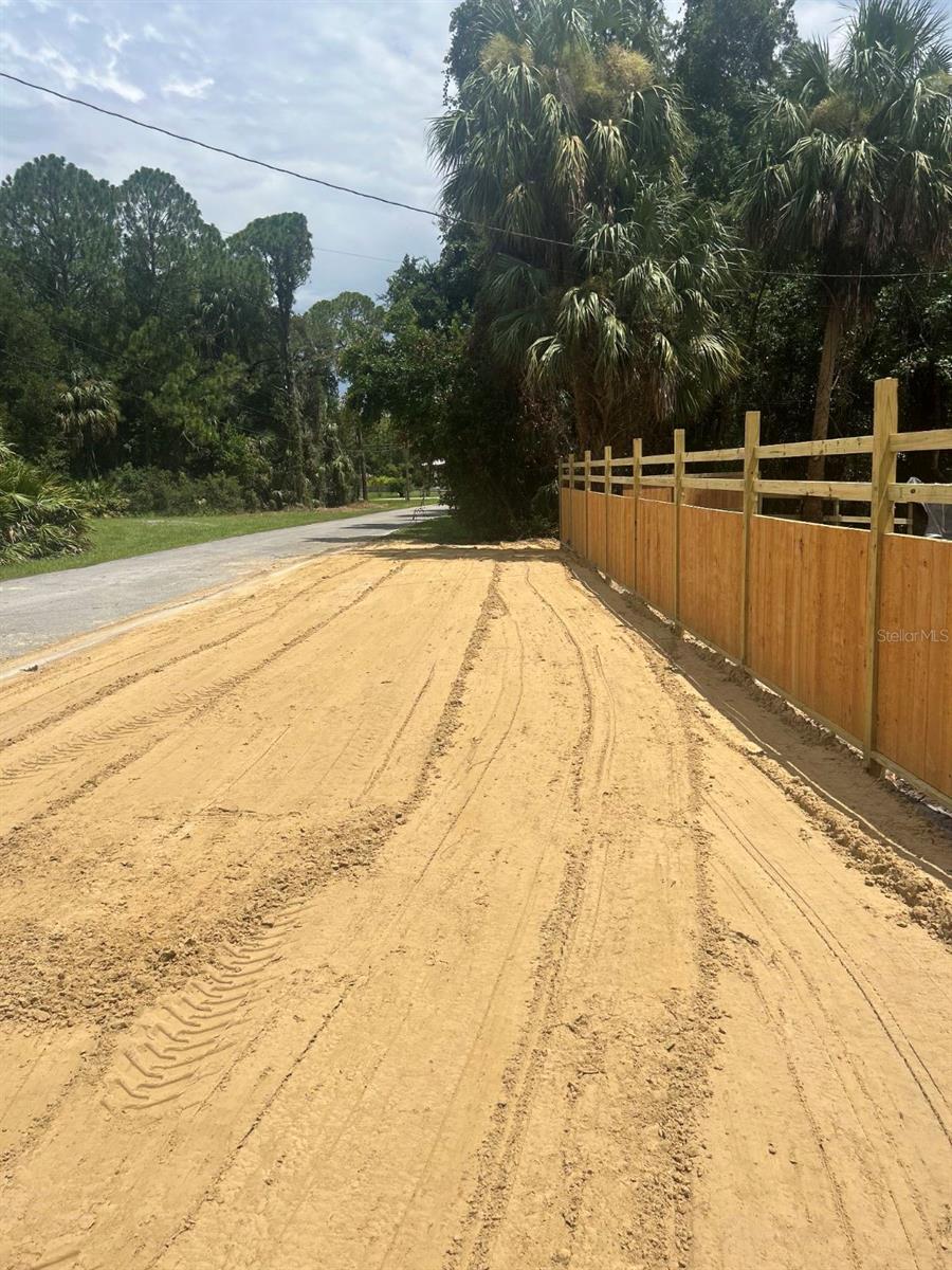 Image 2 of 18 For 34 Palm Drive