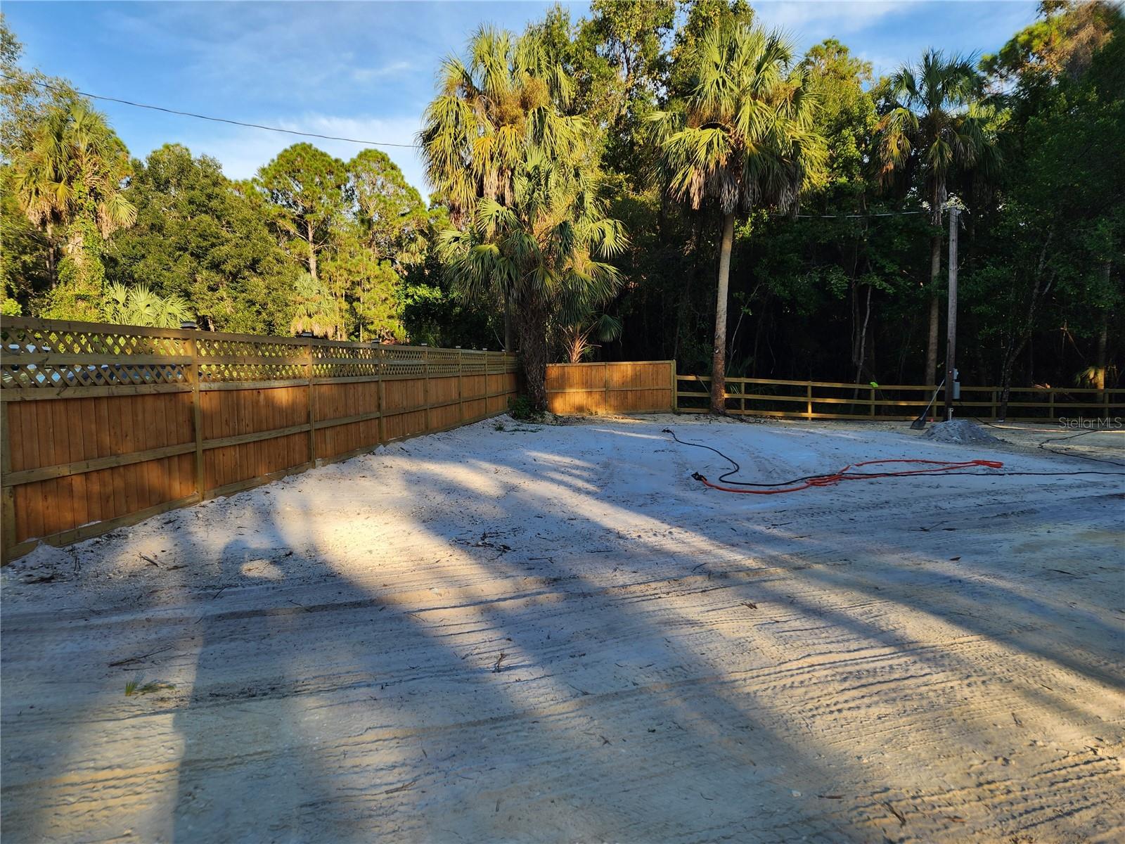 Image 4 of 18 For 34 Palm Drive