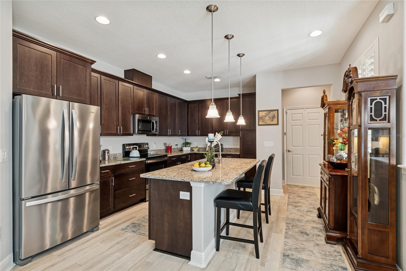 Image 6 of 45 For 483 Harbor Springs Drive