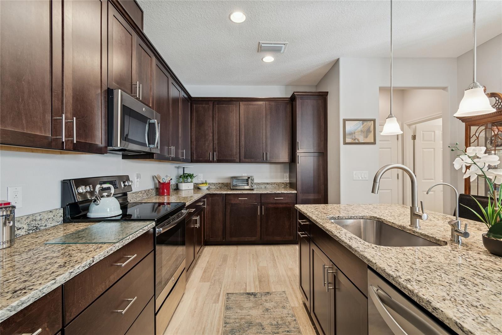 Image 8 of 45 For 483 Harbor Springs Drive