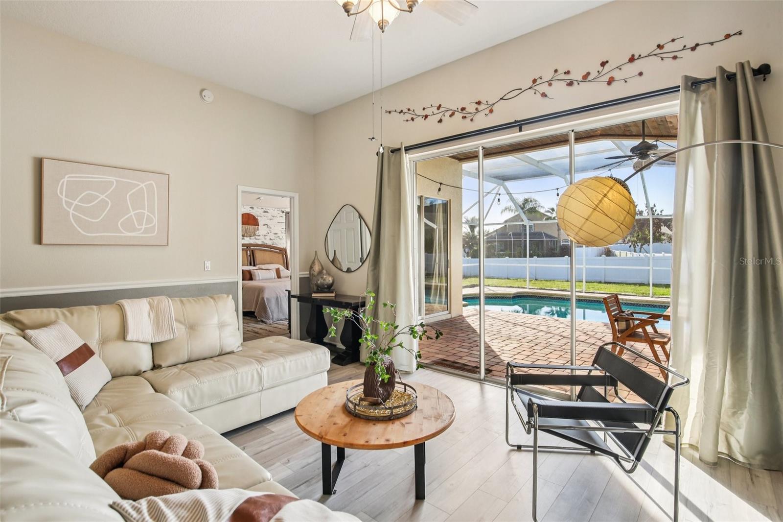 Listing photo id 11 for 18103 Latimer Lane