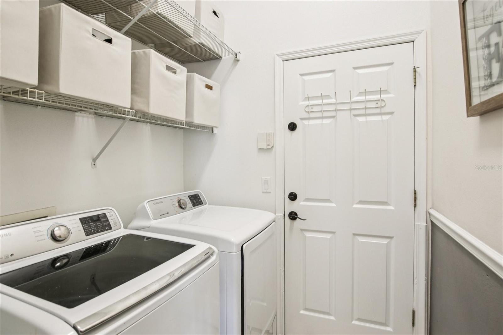 Listing photo id 27 for 18103 Latimer Lane