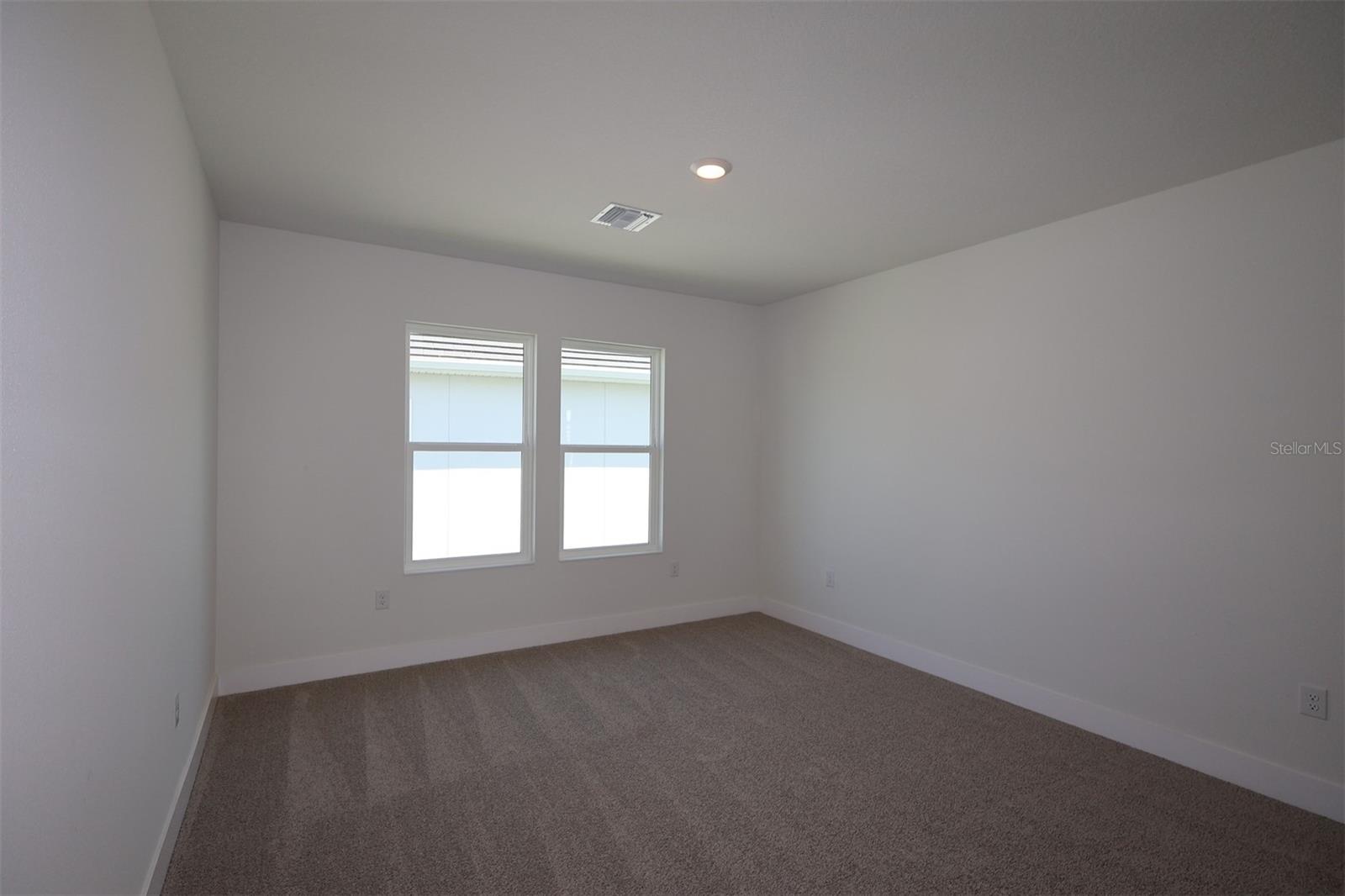 Image 12 of 23 For 636 Allora Avenue