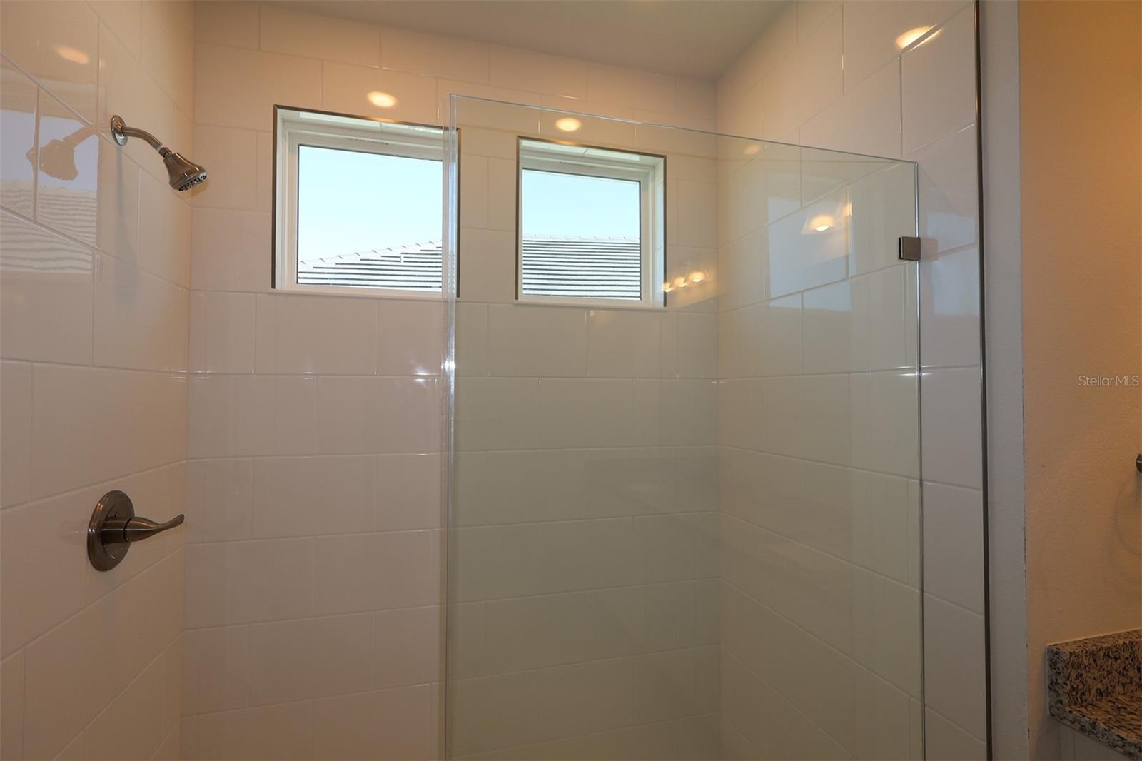 Image 16 of 23 For 636 Allora Avenue