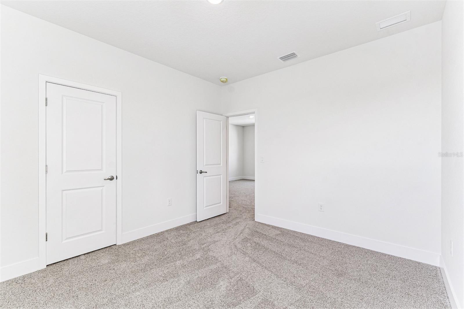 Image 31 of 51 For 636 Allora Avenue