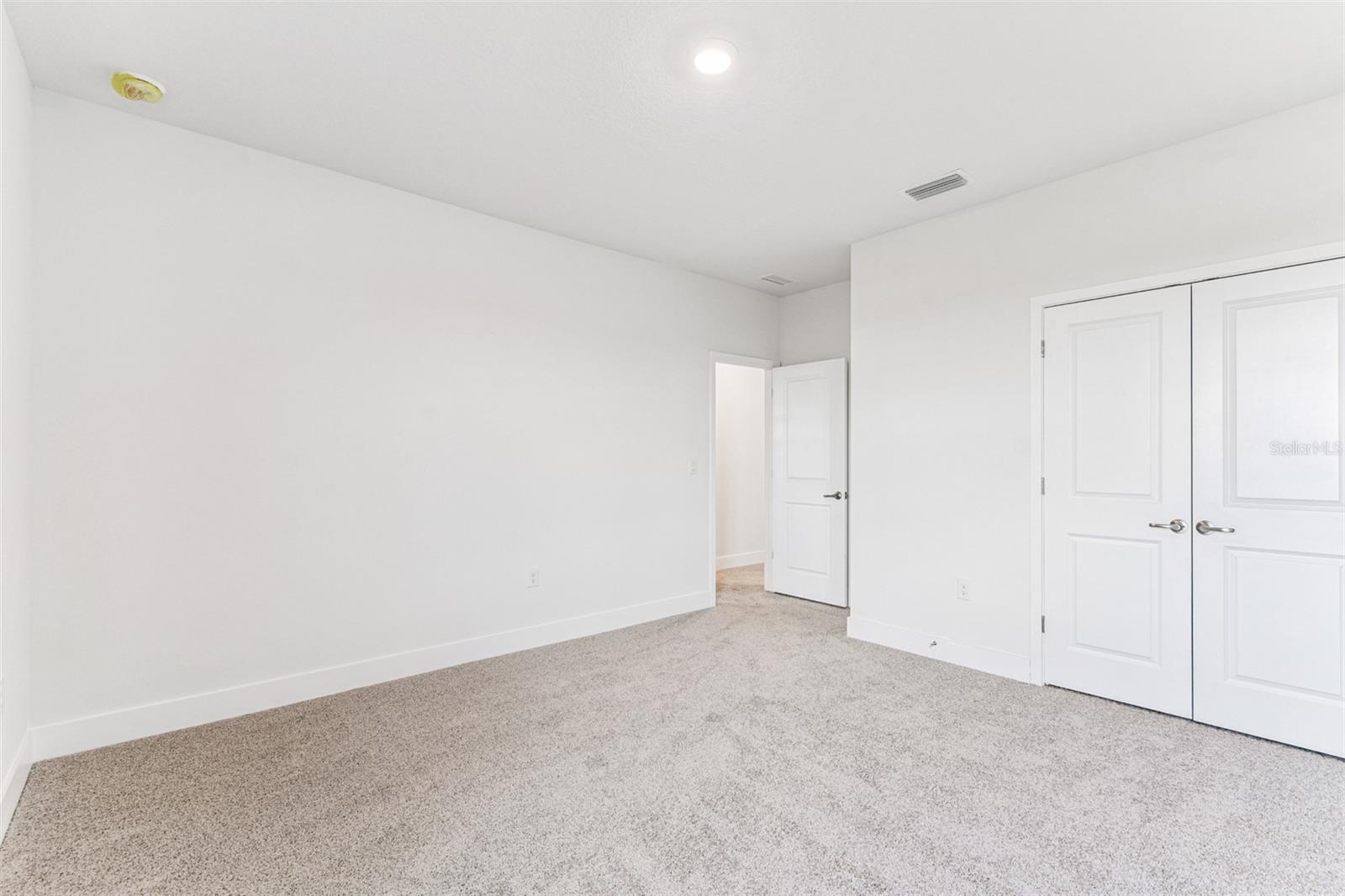 Image 35 of 51 For 636 Allora Avenue