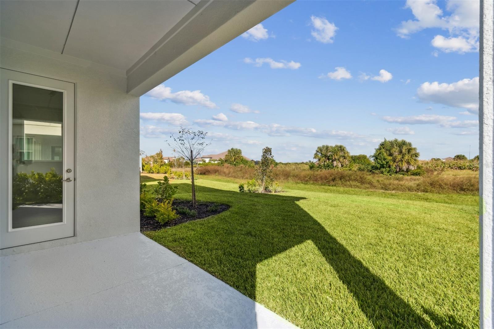 Image 41 of 51 For 636 Allora Avenue