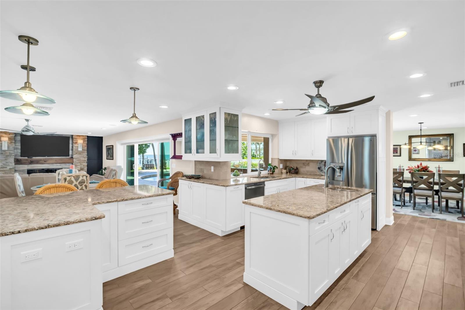 Image 11 of 67 For 1100 Friendly Way S