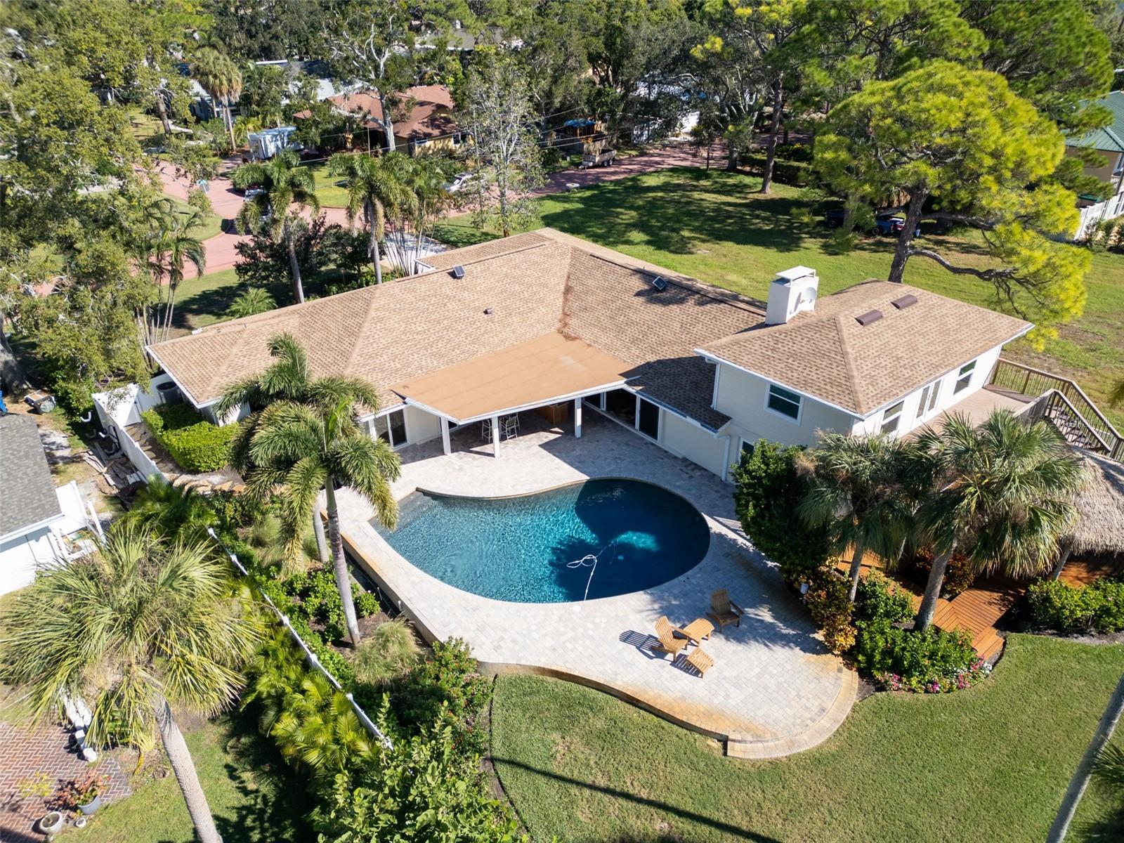 Image 3 of 67 For 1100 Friendly Way S