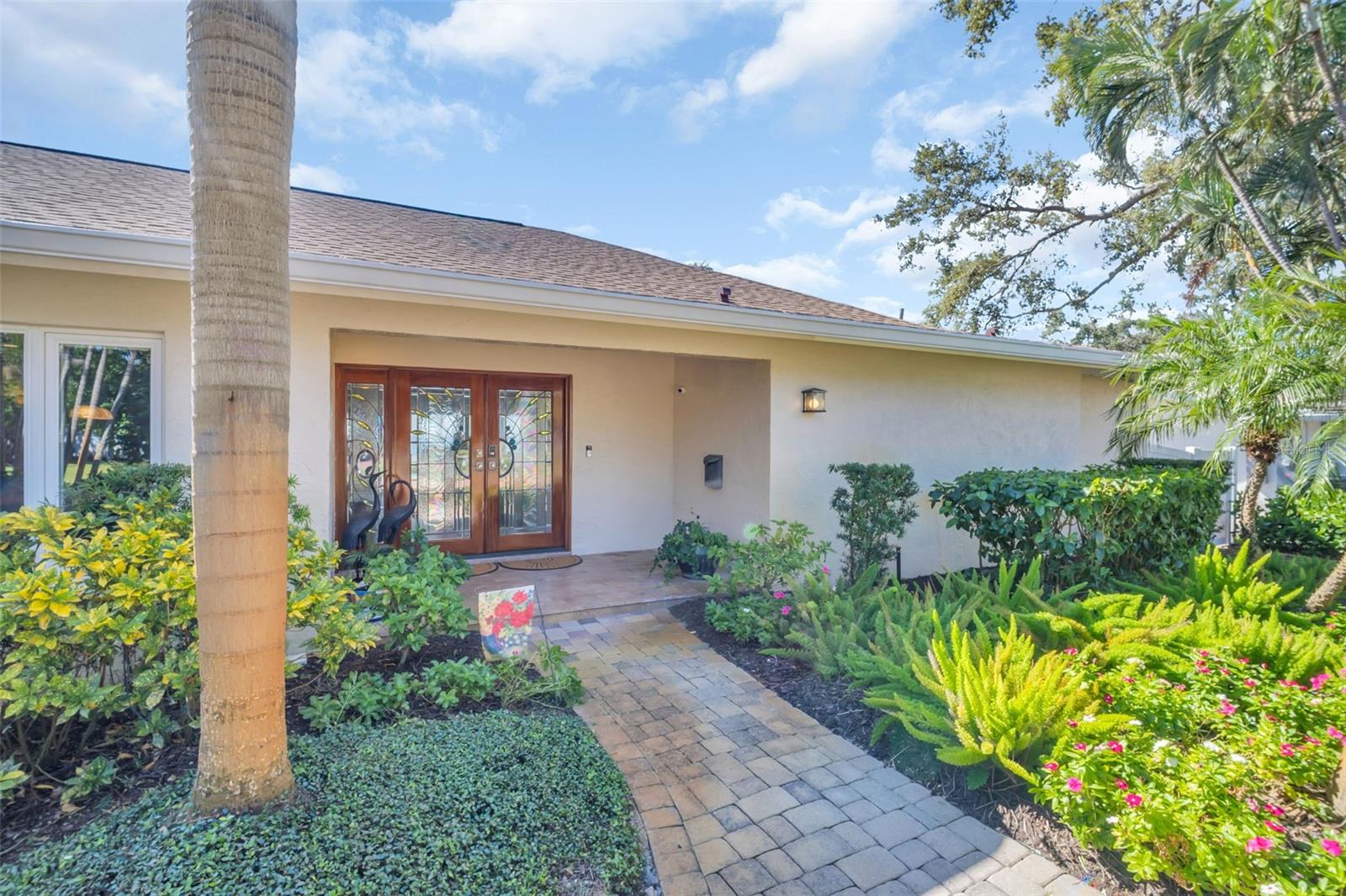 Image 5 of 67 For 1100 Friendly Way S