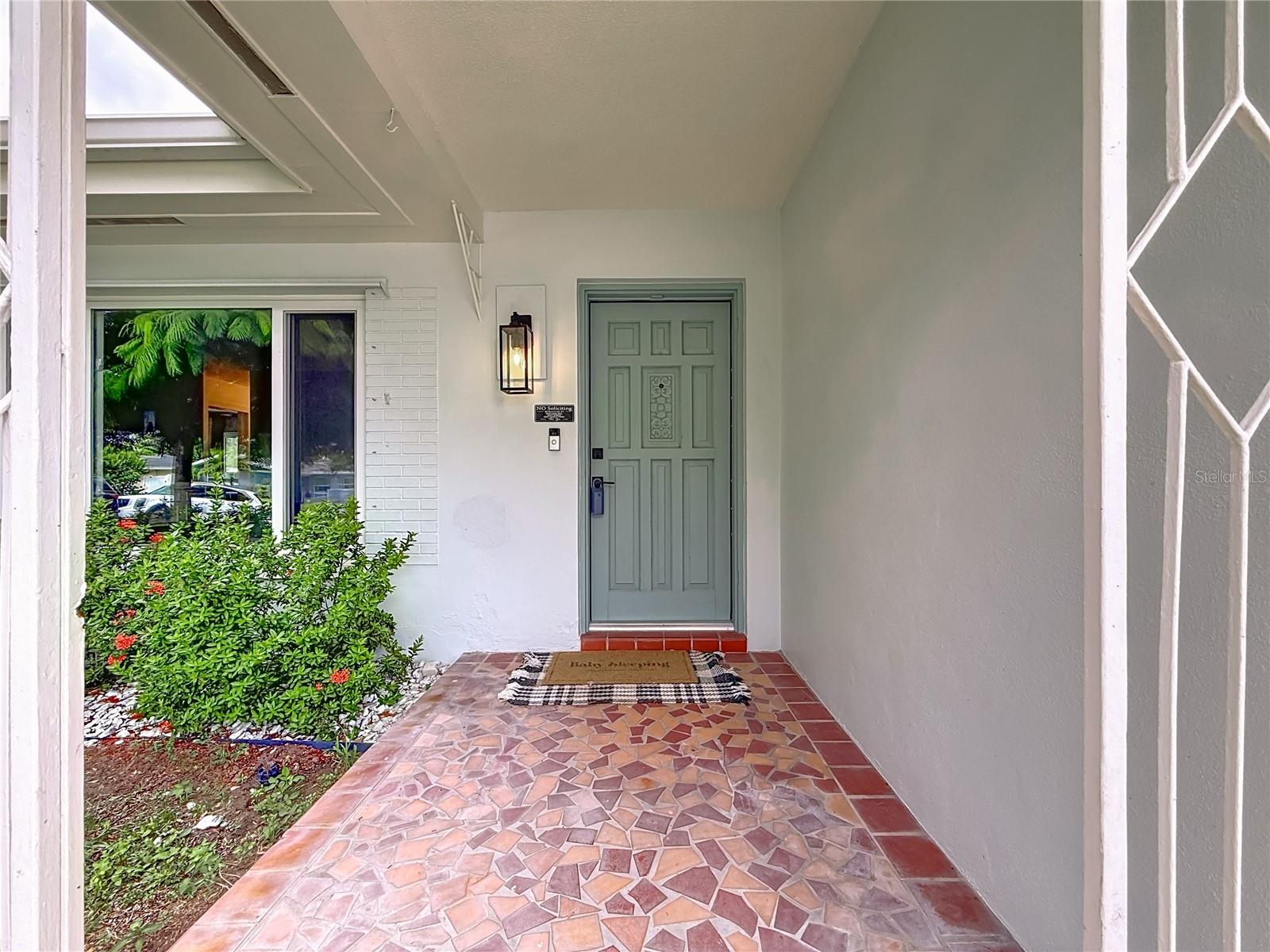 Image 3 of 60 For 1530 Lakeside Drive