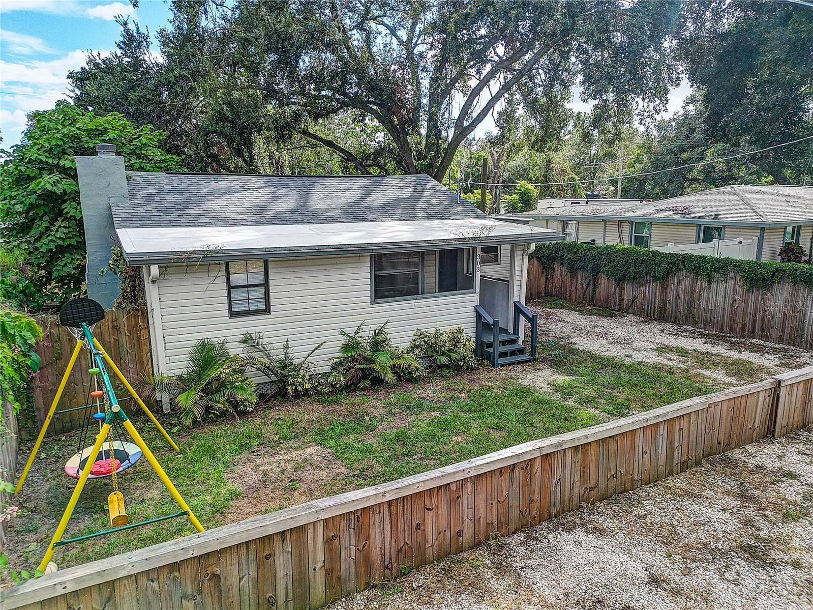 Image 4 of 31 For 303 130th Avenue