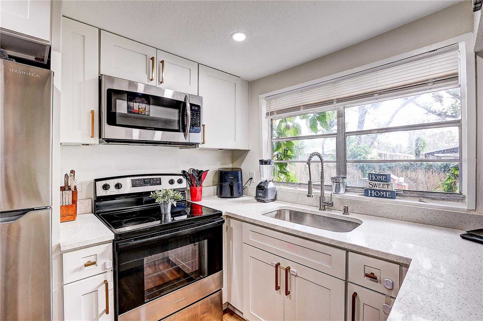 Image 9 of 31 For 303 130th Avenue