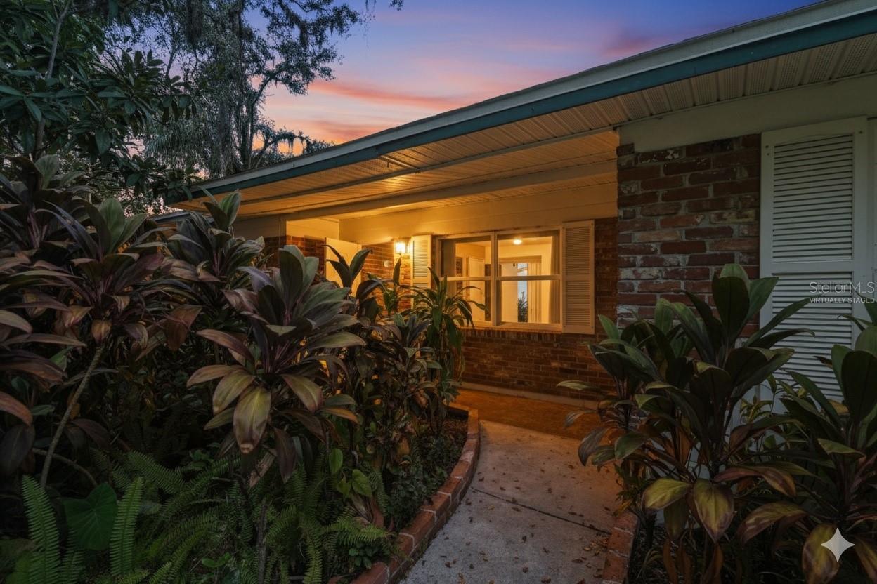 Details for 208 Cindy Lane, BRANDON, FL 33510