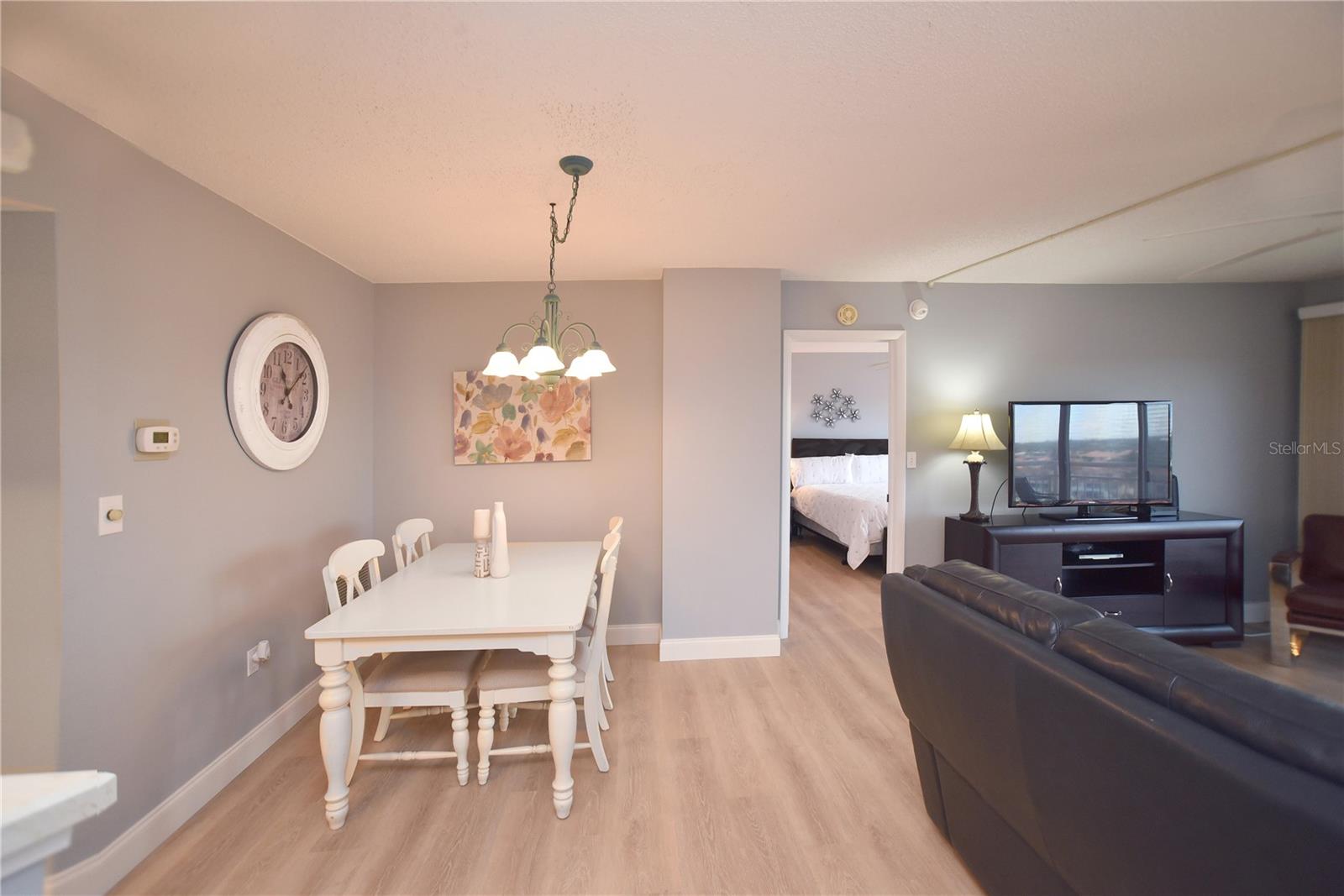 Image 23 of 40 For 4900 Brittany Drive S 1003