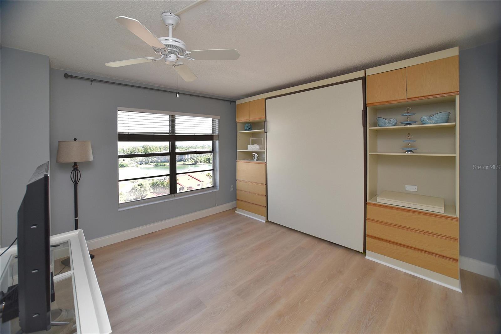 Image 27 of 40 For 4900 Brittany Drive S 1003