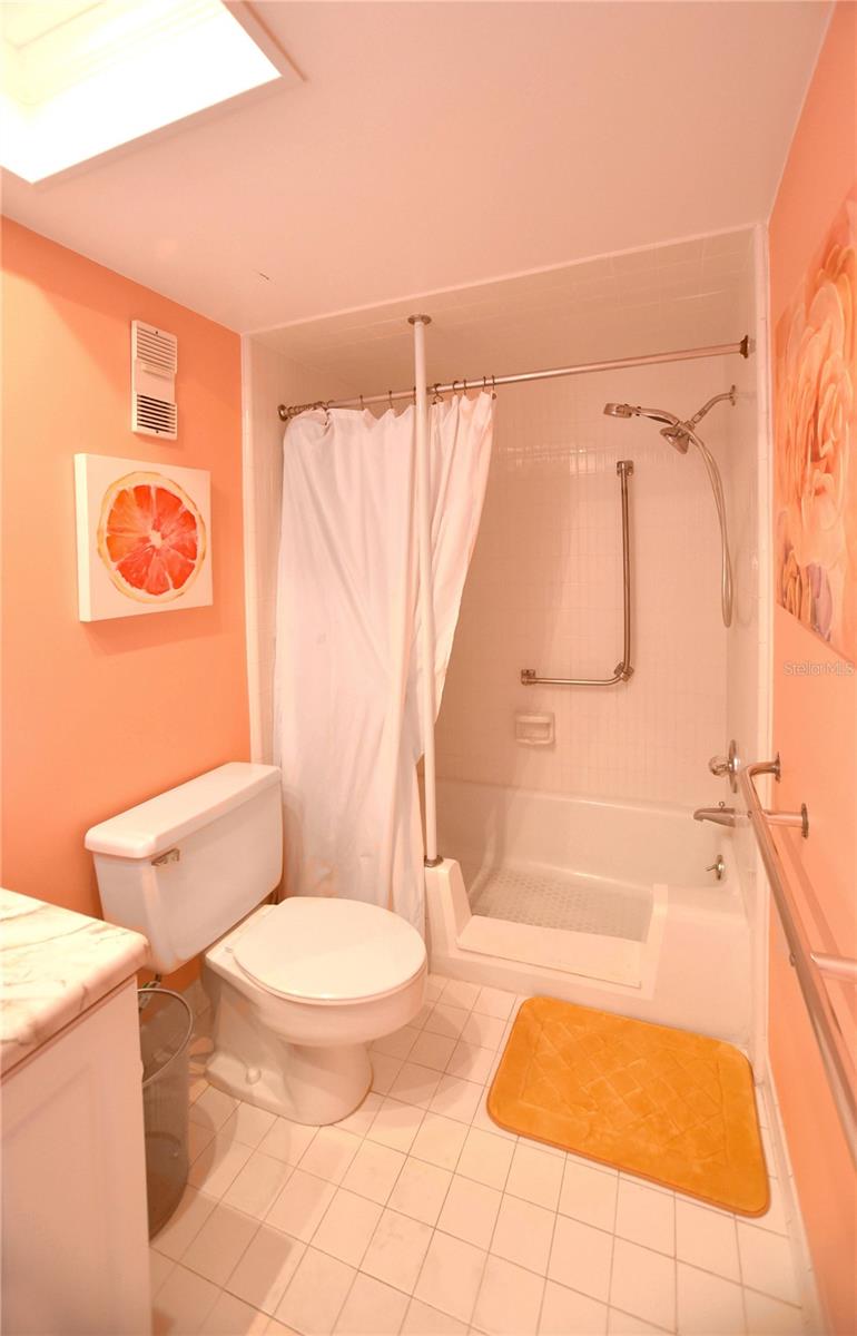 Image 31 of 40 For 4900 Brittany Drive S 1003