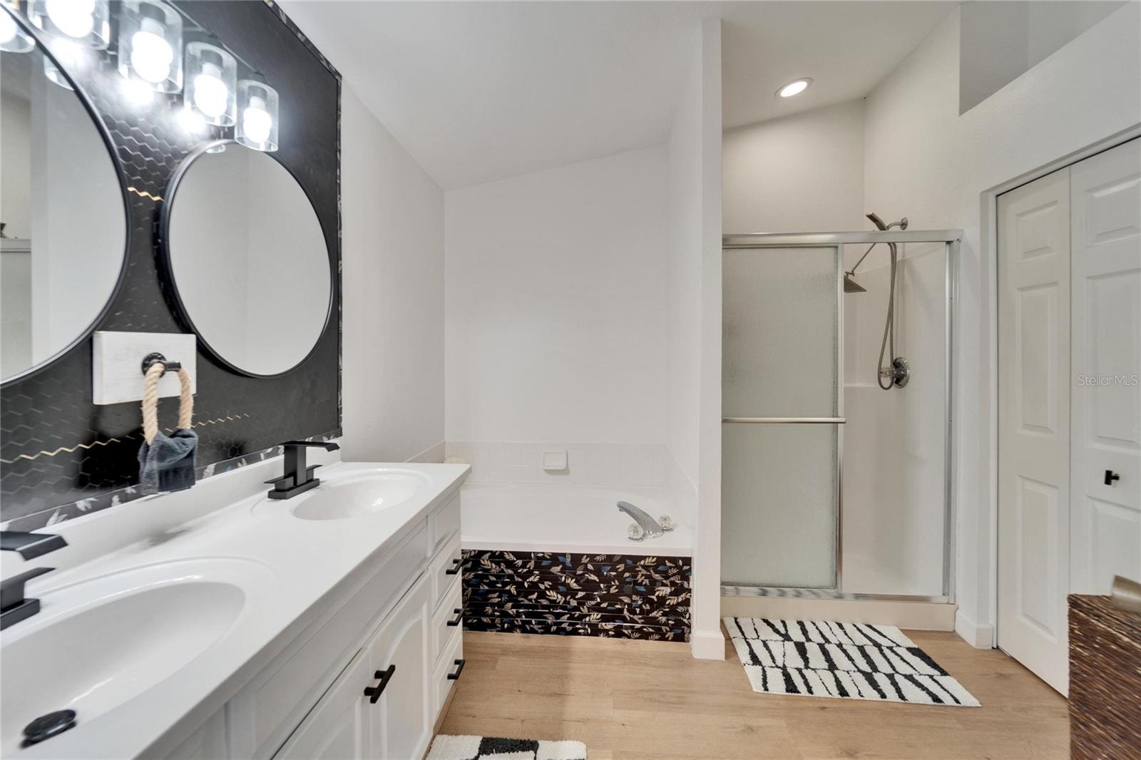 Image 27 of 38 For 11225 Scotchwood Drive