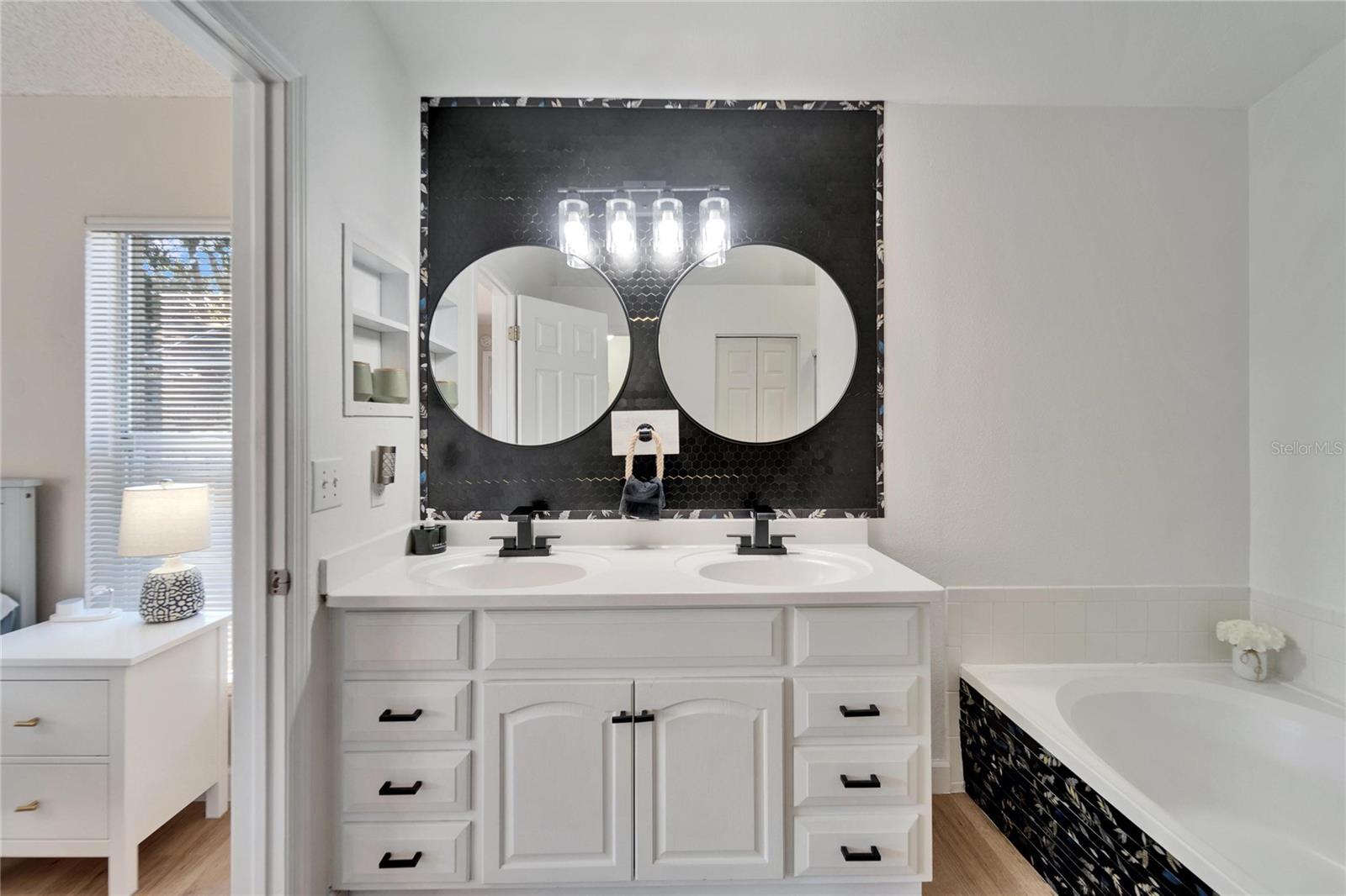 Image 28 of 38 For 11225 Scotchwood Drive