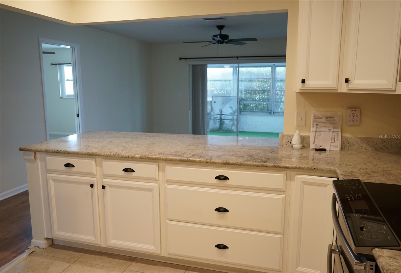Image 15 of 64 For 317 Green Manor Way 38 B
